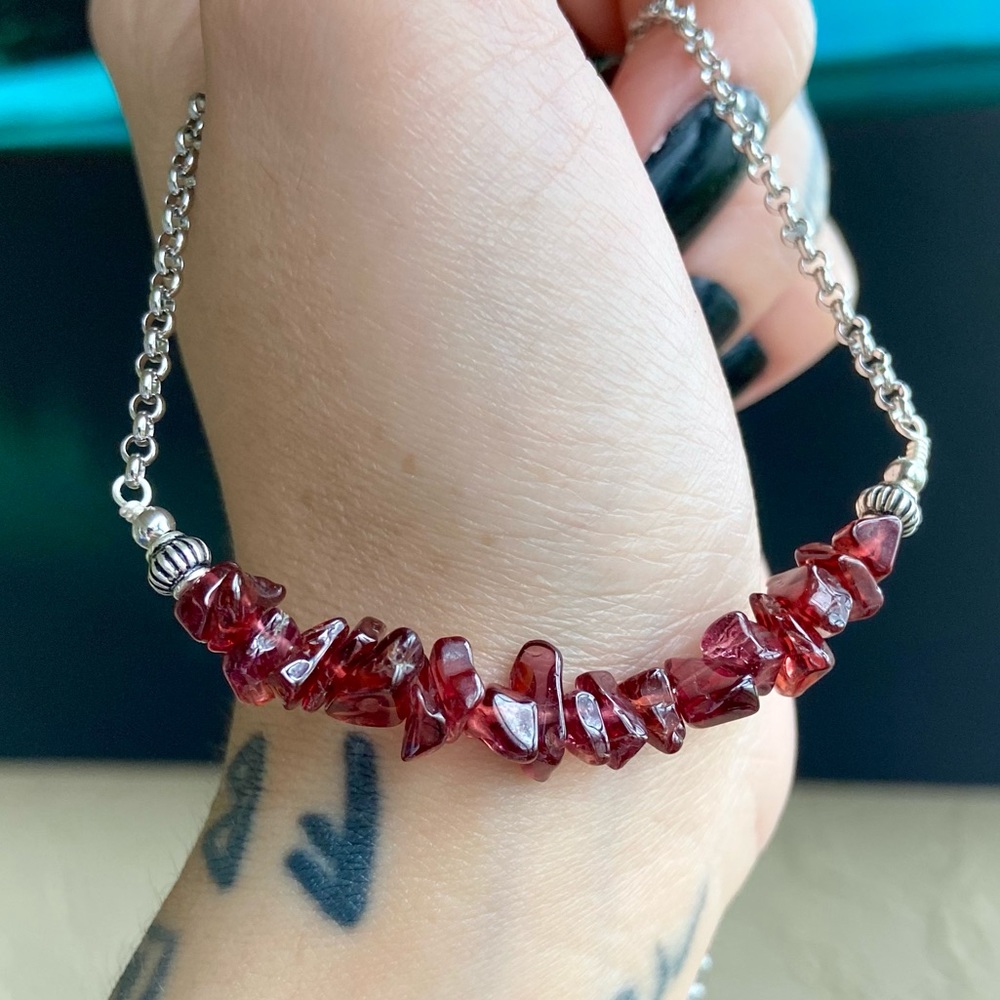 Genuine garnet chips bar necklace stainless steel chain. Choker boho dainty